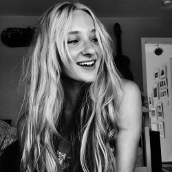 2528. Philosofie “High Life”